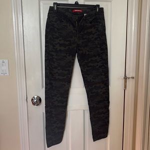 UNIONBAY Camouflage Skinny Jeans